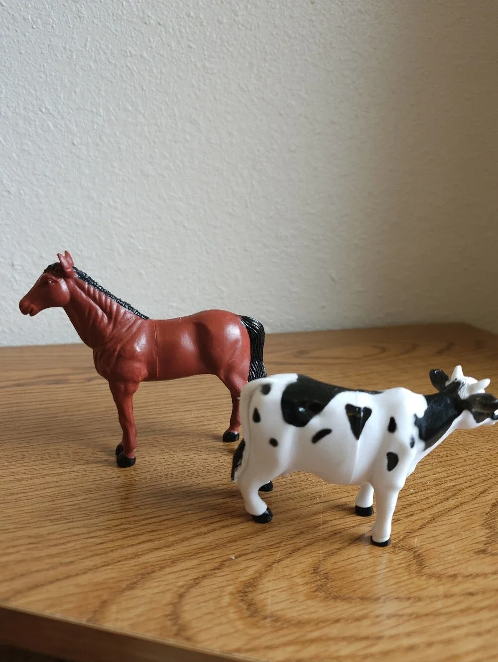 4/$10 Horse Cow Toy Figures Farm Animals 3 Inch
